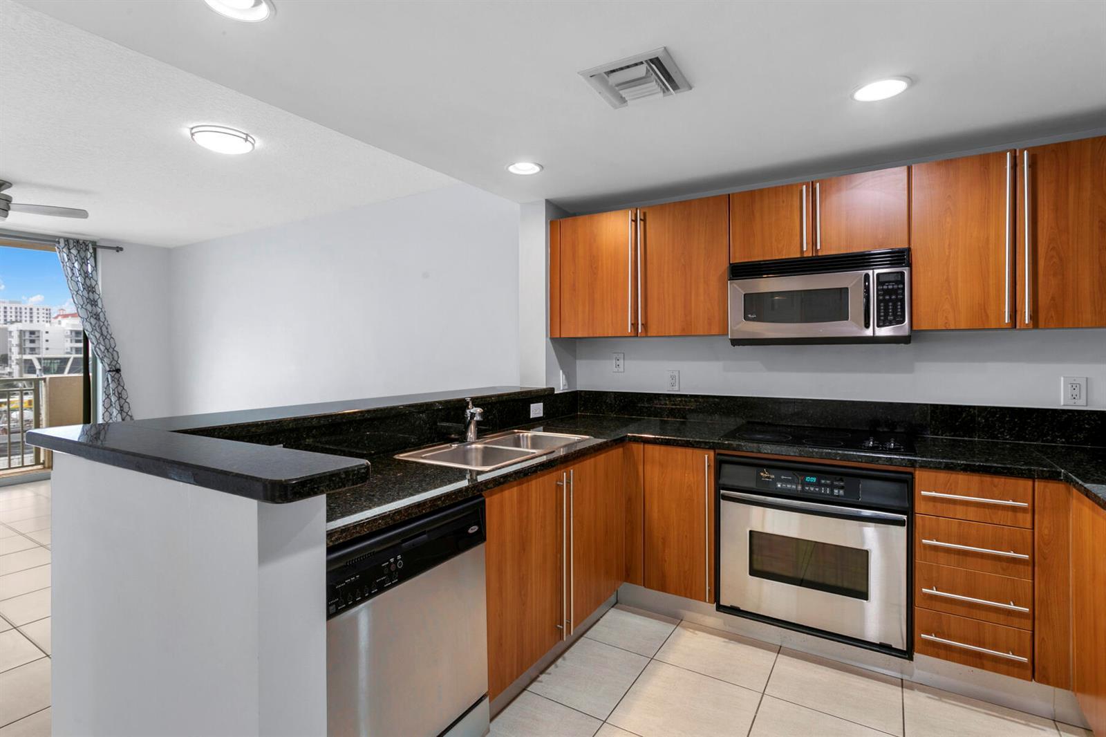 610 CLEMATIS Street # 418, West Palm Beach FL 33401
