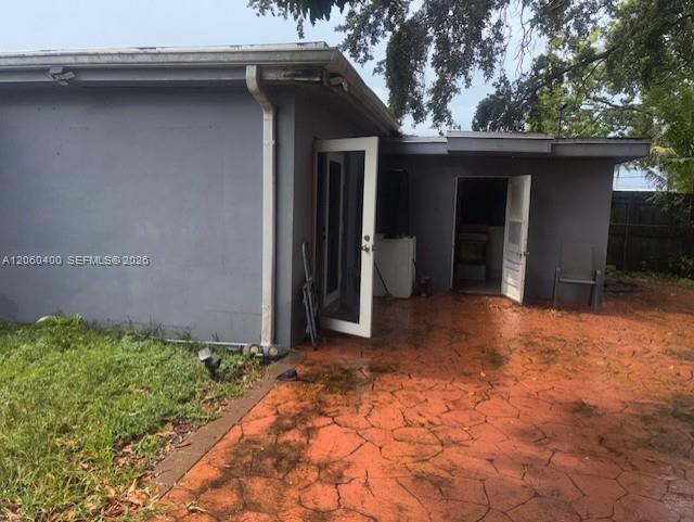 149 SW 67th Ter, Pembroke Pines FL 33023 photo 5