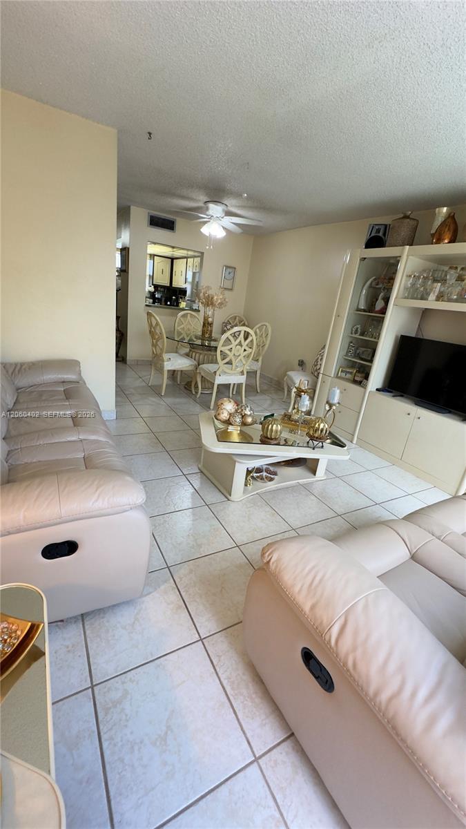 30 NW 87th Ave # C219, Miami FL 33172 photo 3