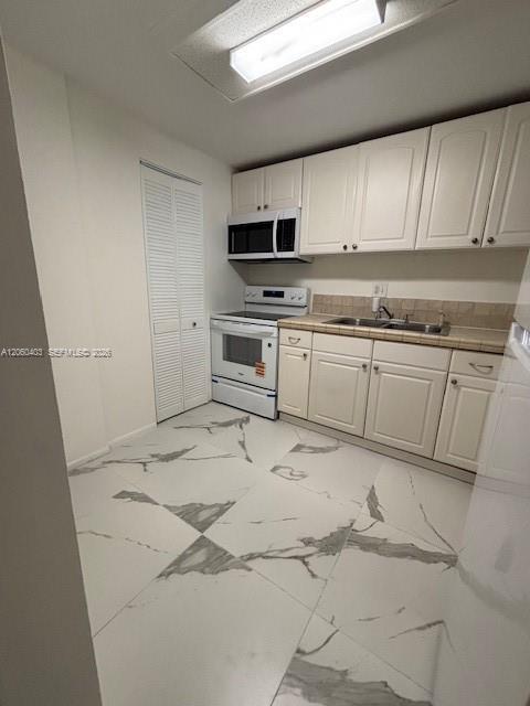 7900 S Colony Cir S # 303, Tamarac FL 33321 photo 2