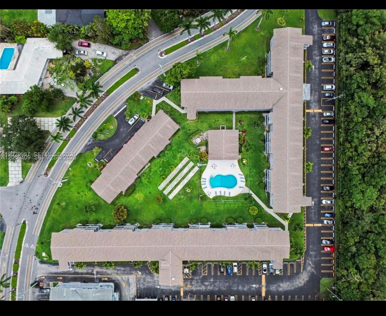 700 Layne Blvd # 306, Hallandale Beach FL 33009