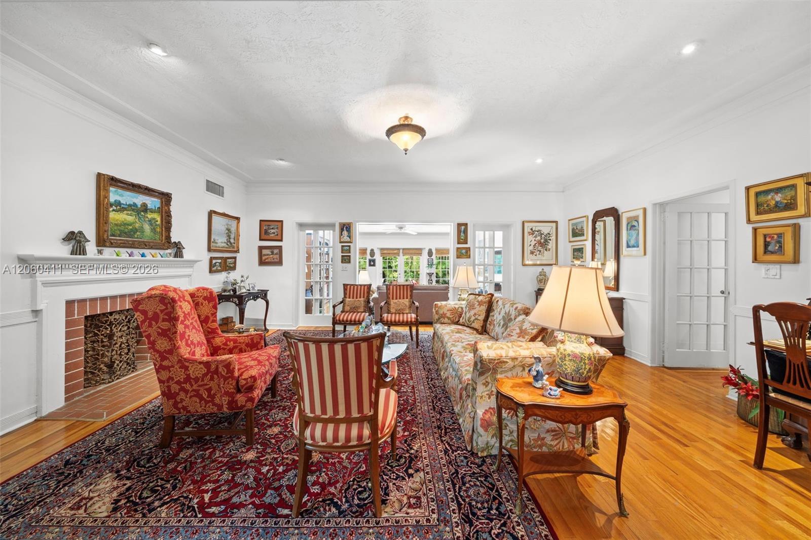 2301 N Greenway Dr, Coral Gables FL 33134 photo 5