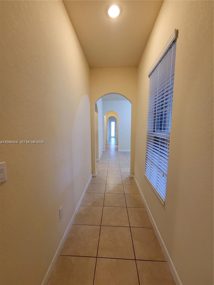 9282 SW 171st Ct, Miami FL 33196 photo 4