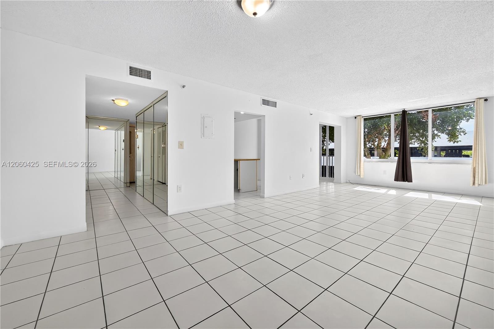 17890 W Dixie Hwy # 203, North Miami Beach FL 33160 photo 5