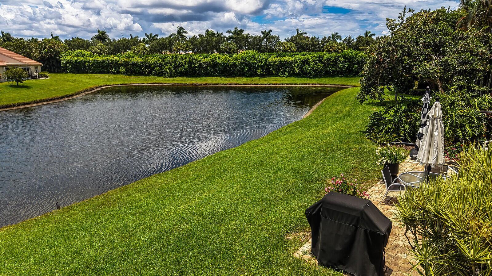 7906 LAKE SANDS Drive, Delray Beach FL 33446 photo 4