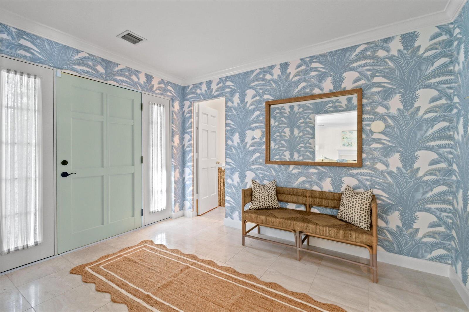 117 VIA VIZCAYA, Palm Beach FL 33480 photo 3