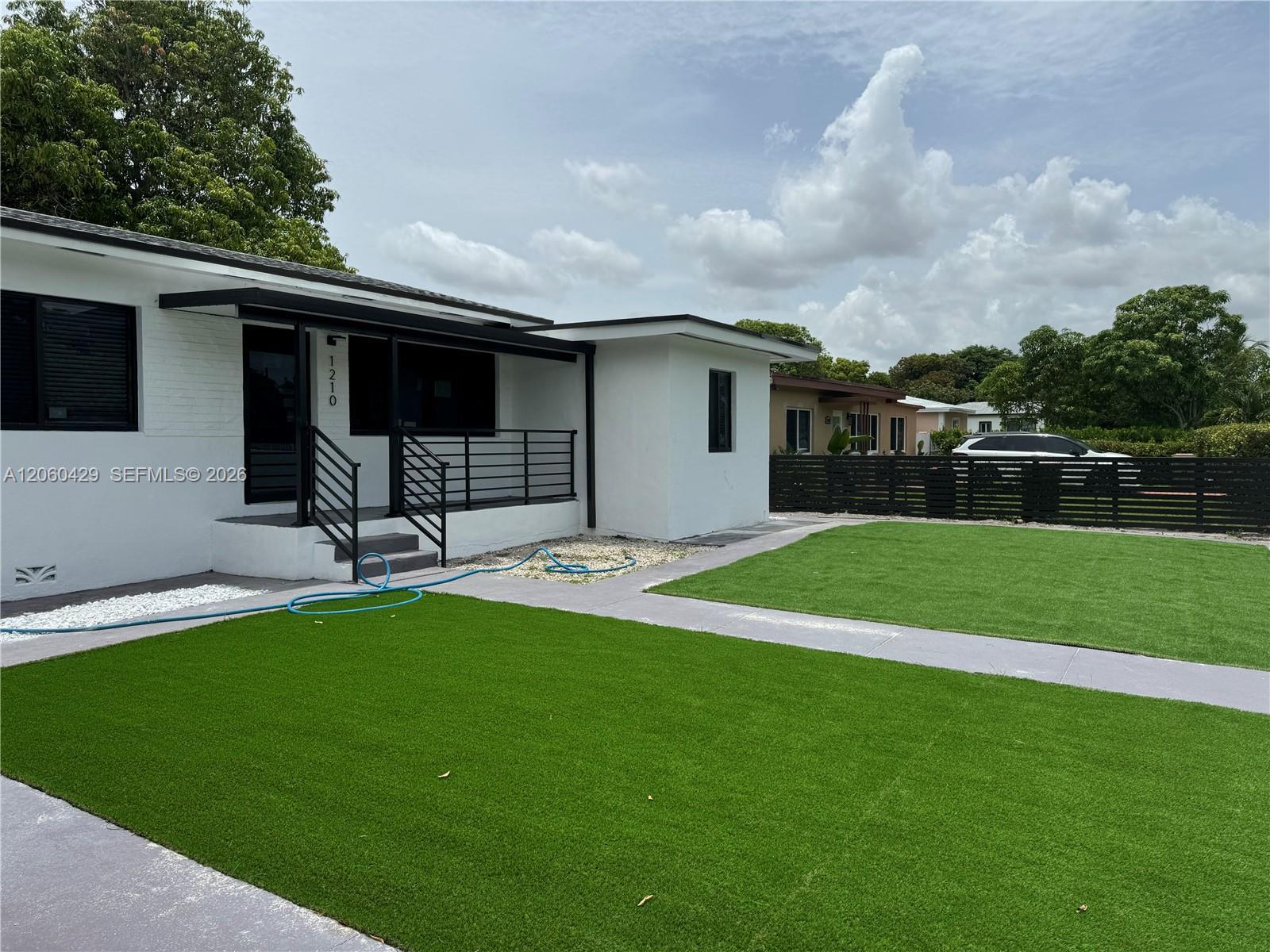 1210 NW 123rd St, North Miami FL 33167 photo 3