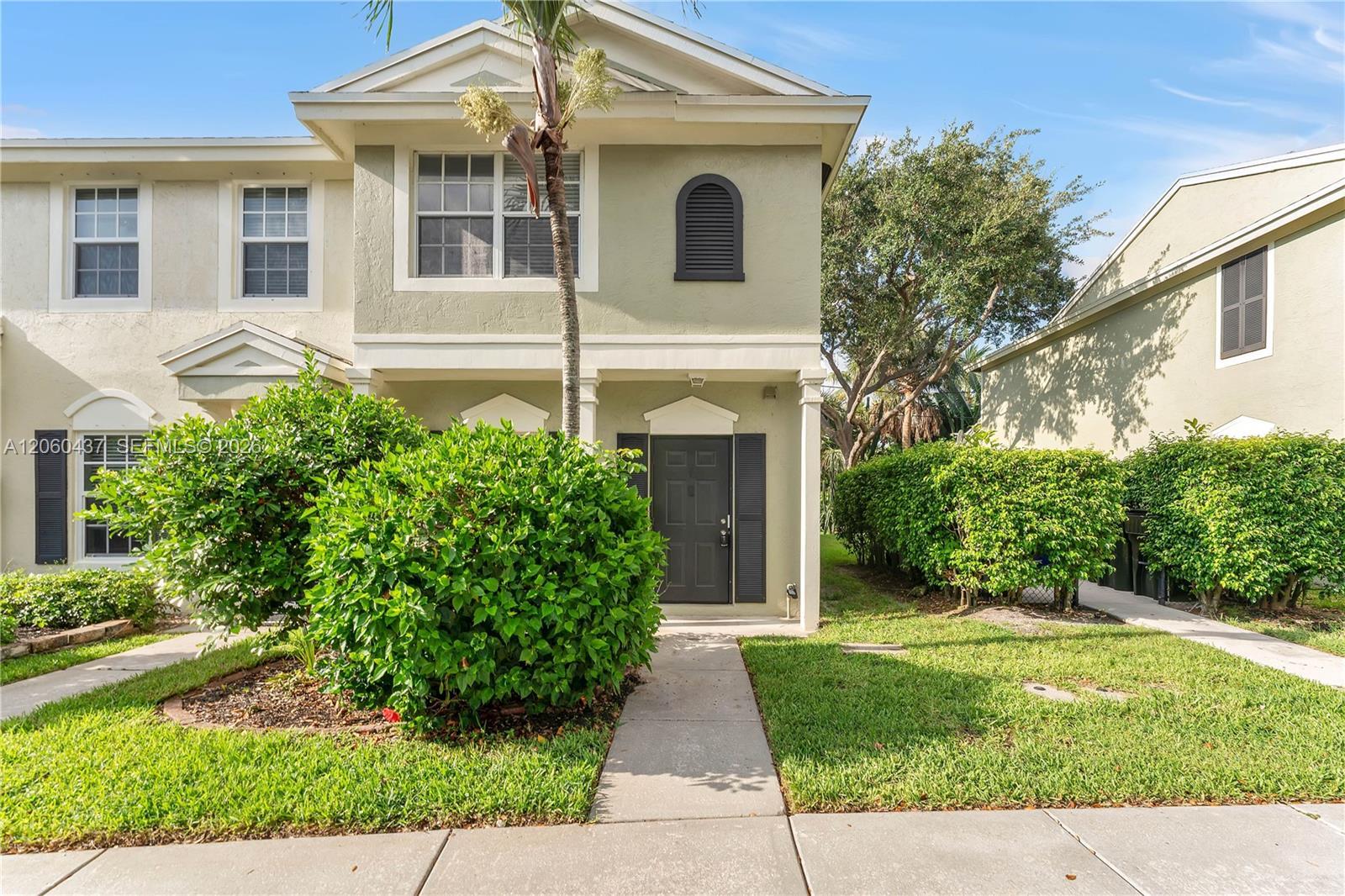 932 Kokomo Key Ln, Delray Beach FL 33483