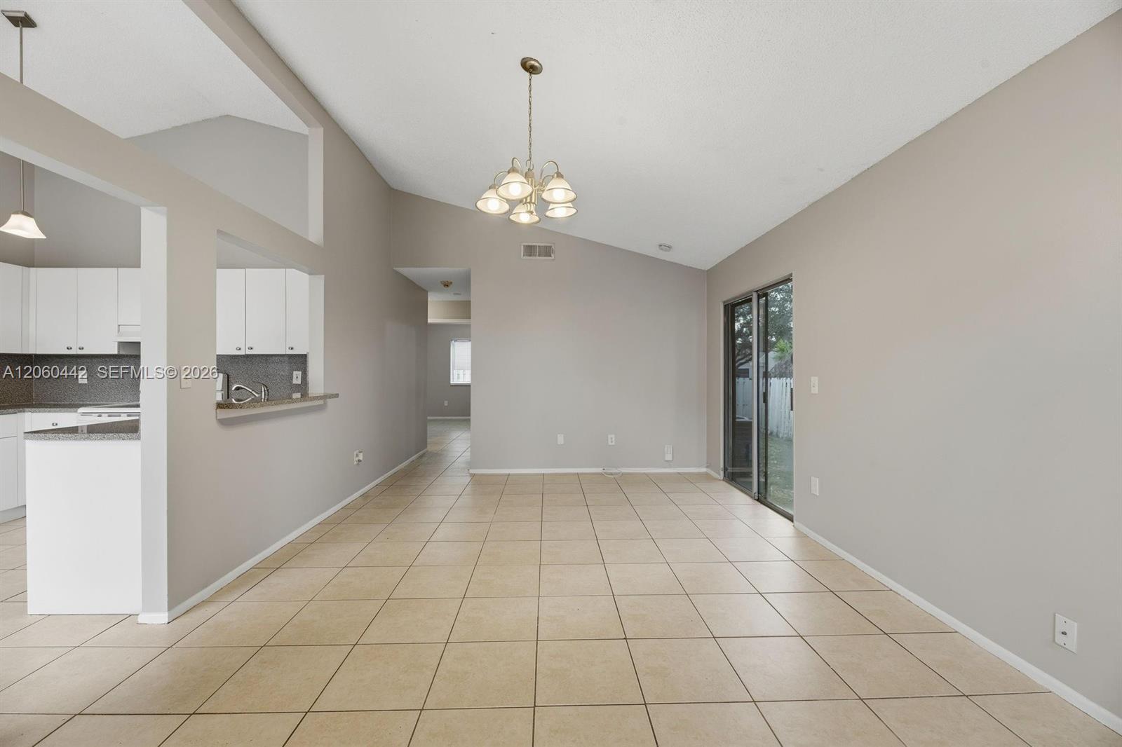8666 SW 14th St, Pembroke Pines FL 33025 photo 5