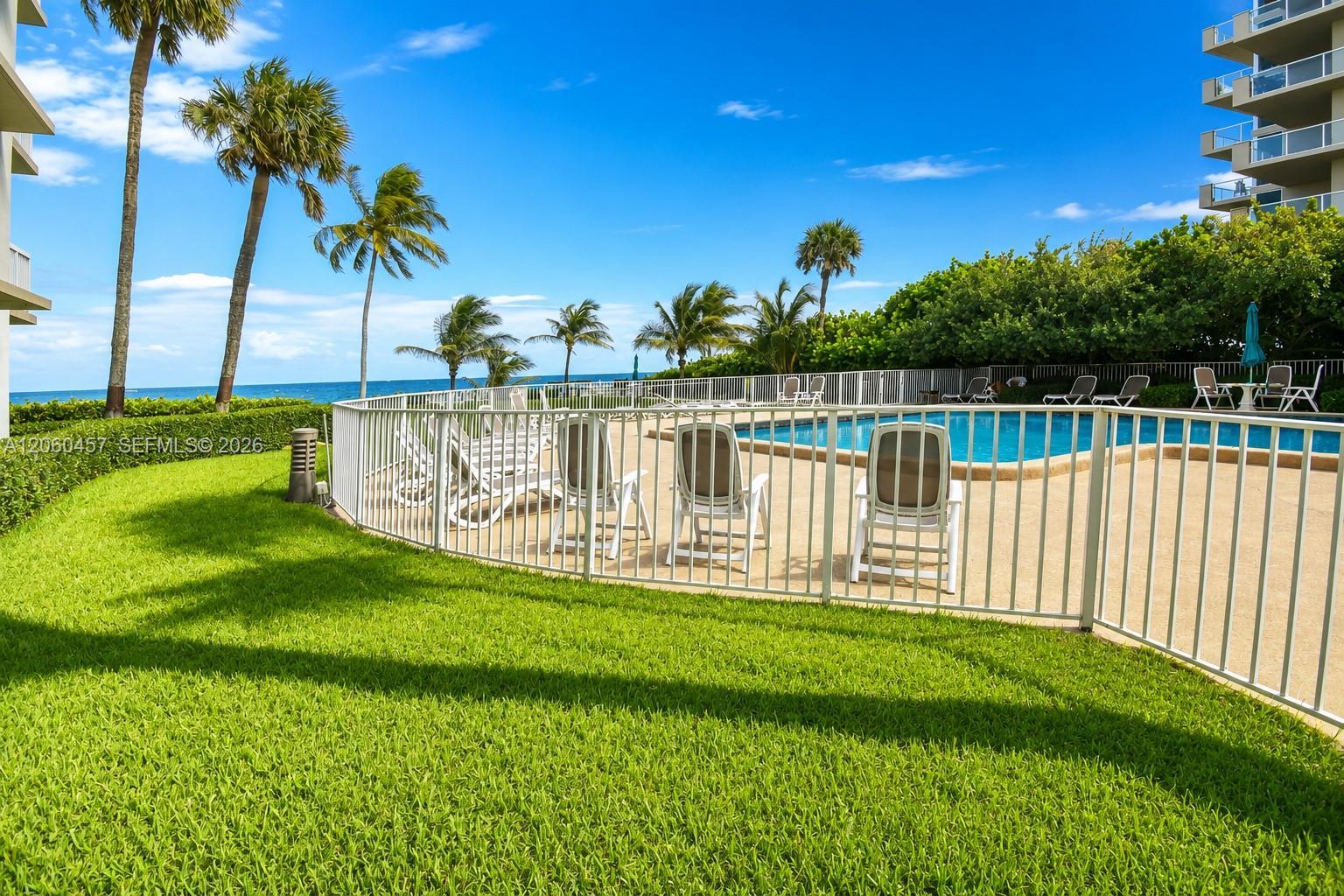 1069 Hillsboro Mile # 206, Hillsboro Beach FL 33062 photo 4
