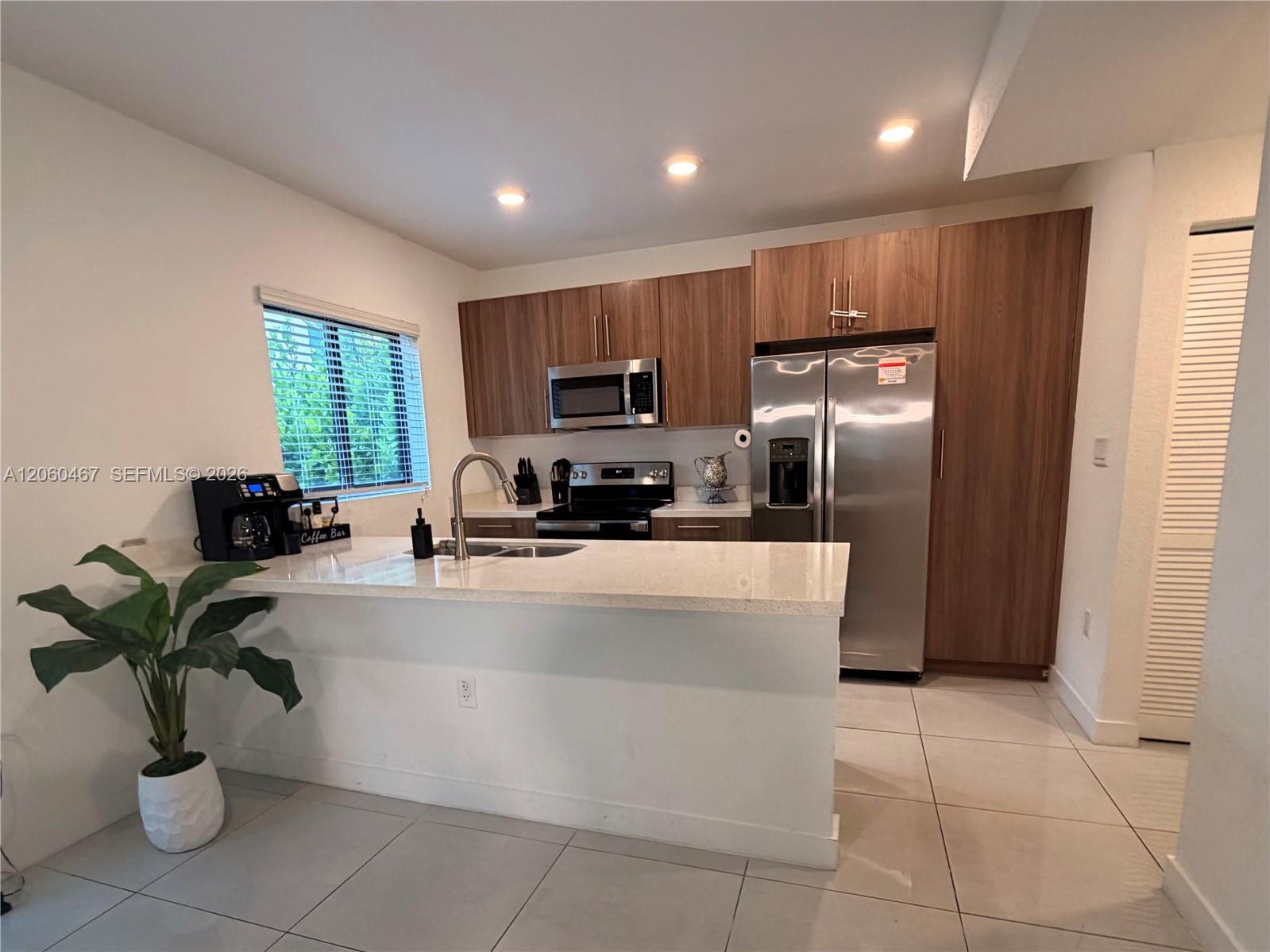 1163 NW 2nd St, Florida City FL 33034 photo 2