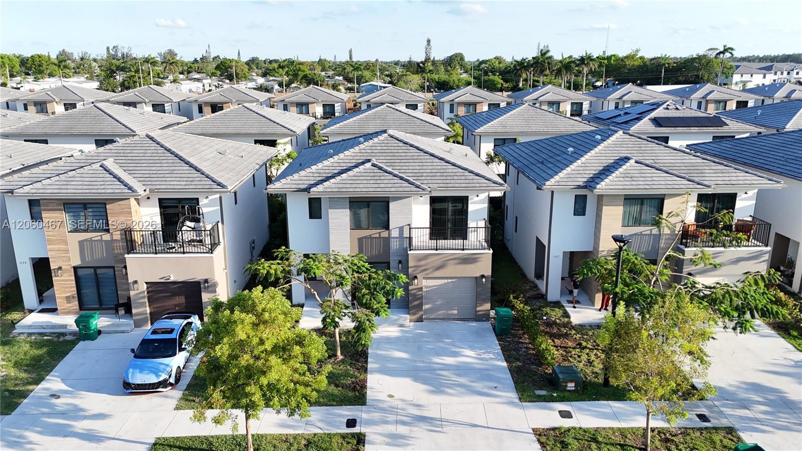 1163 NW 2nd St, Florida City FL 33034