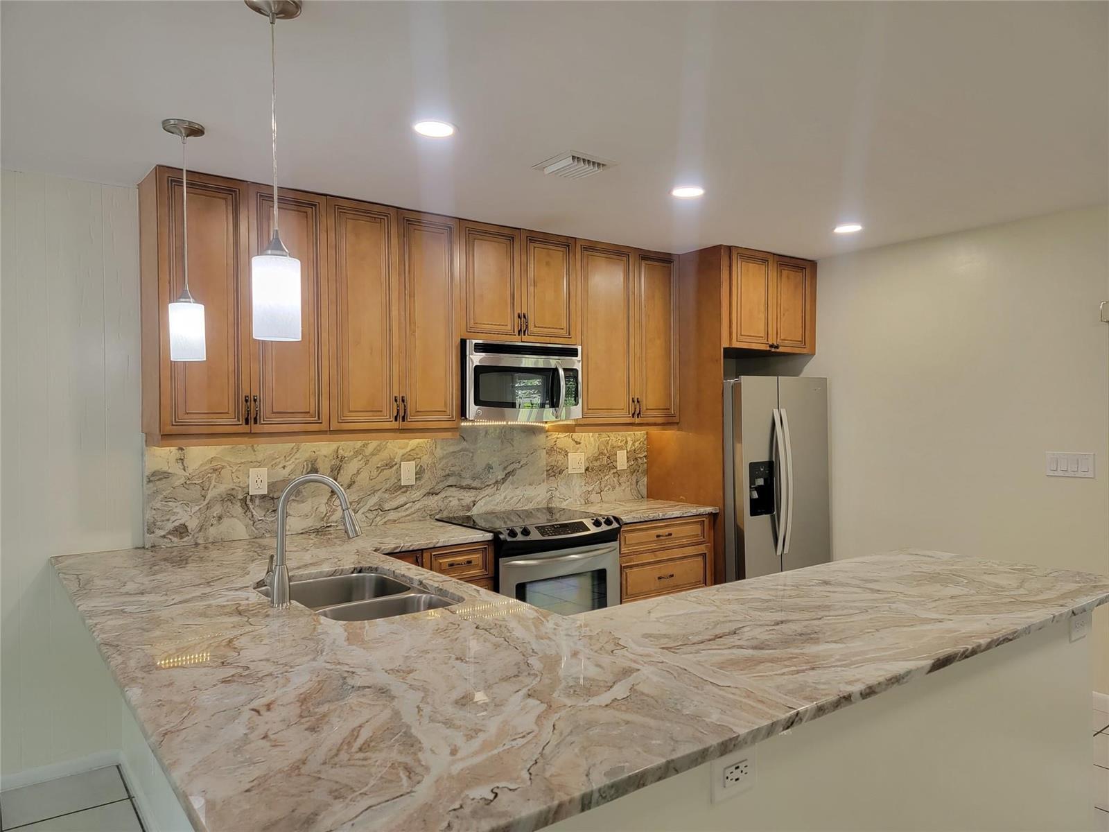 1601 SW 1 Terrace # 1, Pompano Beach FL 33060 photo 2