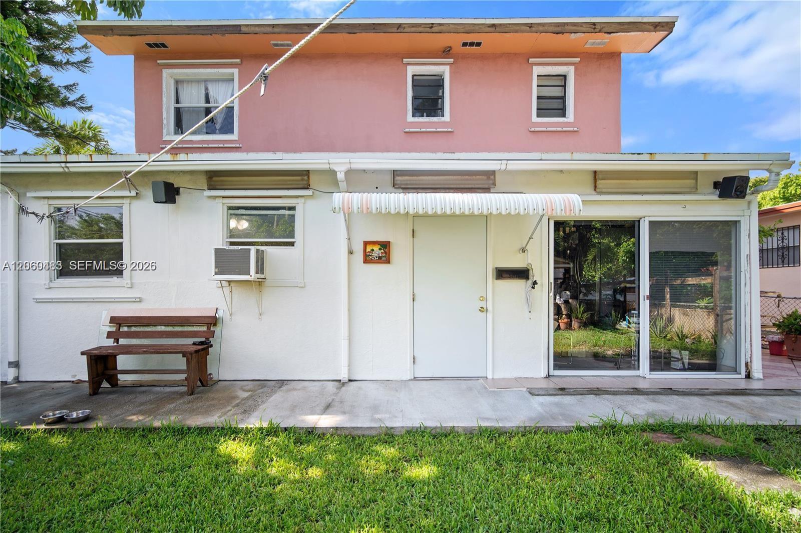 1785 NE 159th St, North Miami Beach FL 33162