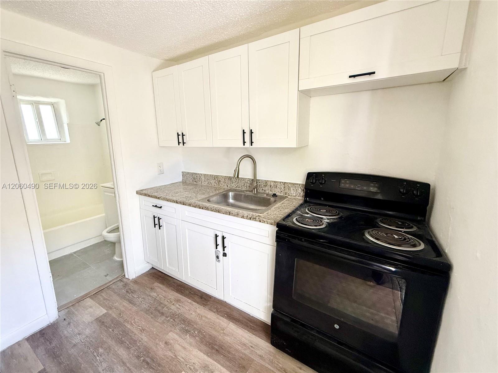 2160 NW 29th St # 6, Oakland Park FL 33311 photo 2