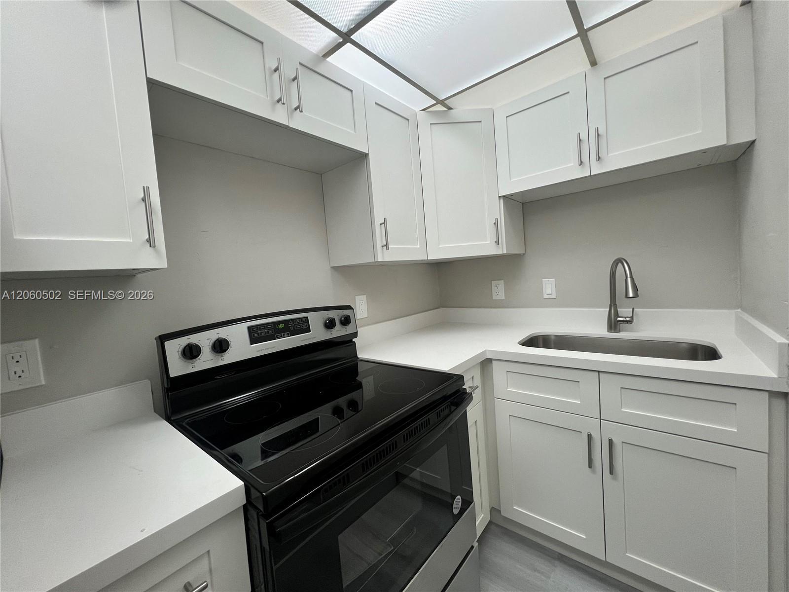 500 SE 22nd St # 5A, Fort Lauderdale FL 33316 photo 4