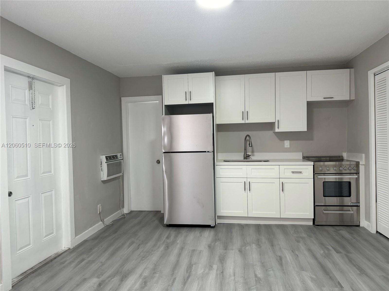 501 SE 23rd St # 12, Fort Lauderdale FL 33316