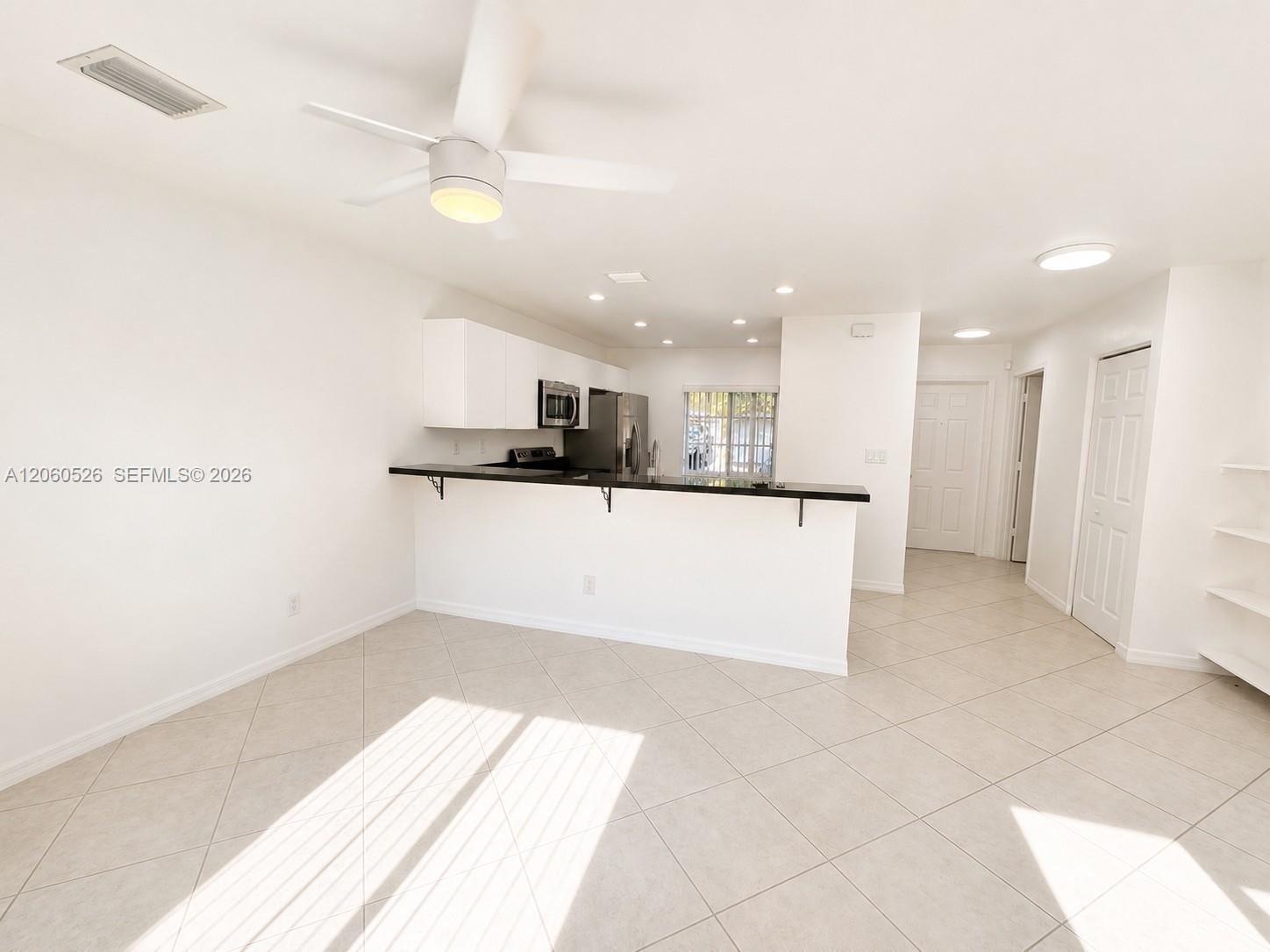 324 NE 3rd St # D, Hallandale Beach FL 33009 photo 5