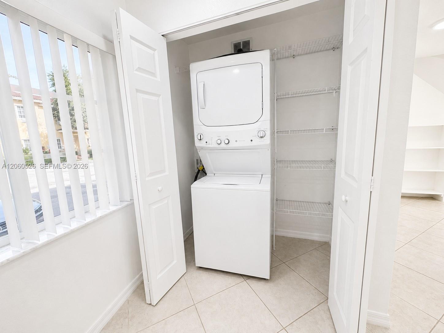 324 NE 3rd St # D, Hallandale Beach FL 33009 photo 4