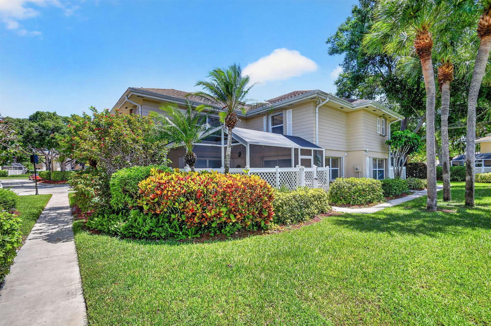 3504 Medford Court, Boynton Beach FL 33436 photo 2