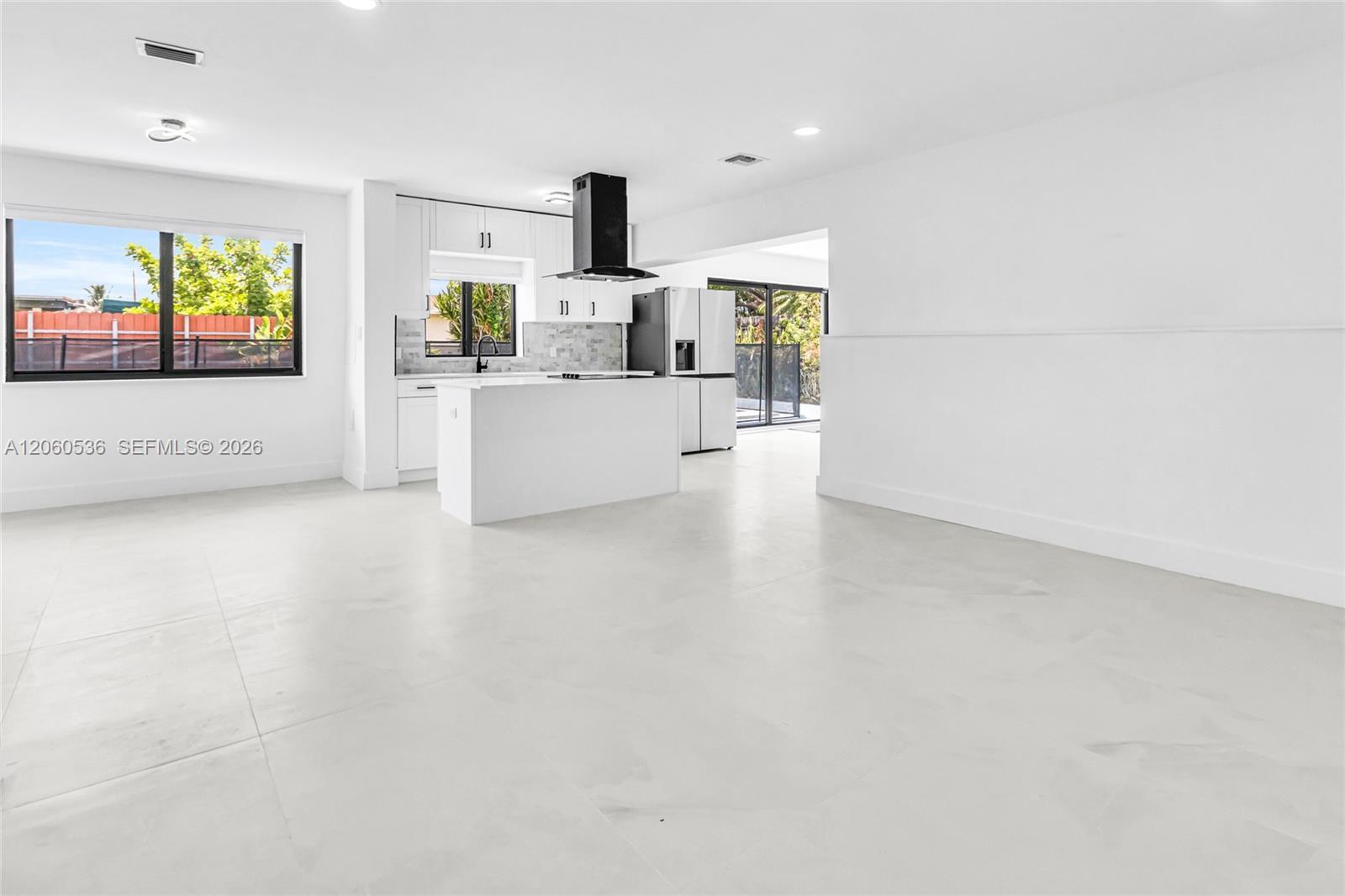30 NE 193rd Ter, Miami FL 33179 photo 5