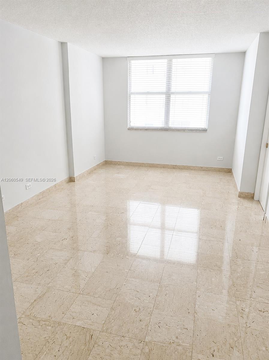 6039 Collins Ave # 516, Miami Beach FL 33140 photo 5