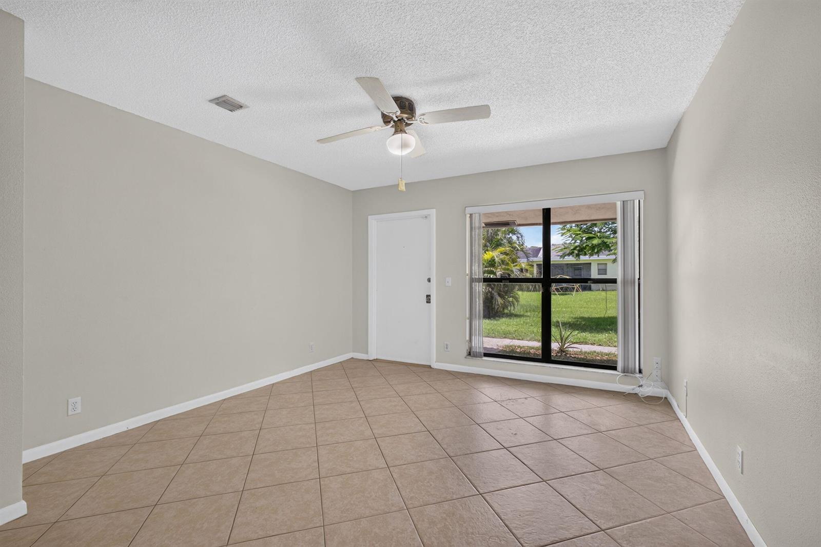 12395 Peconic Court, Wellington FL 33414 photo 5