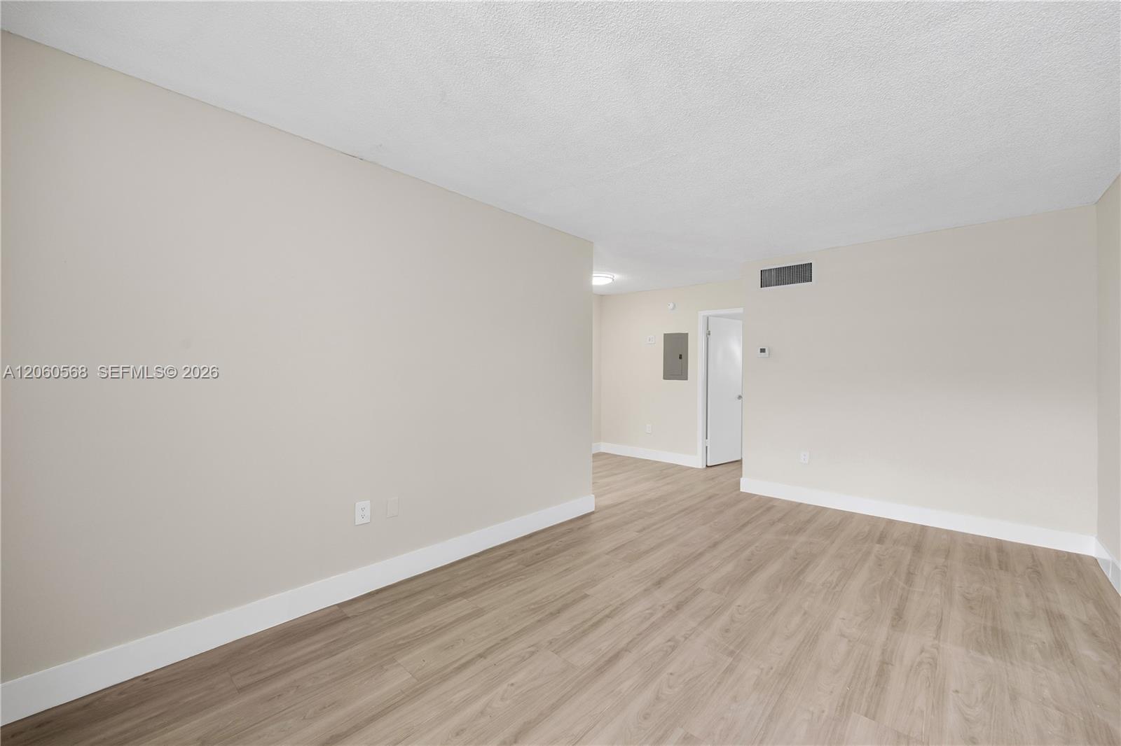 1720 Cleveland St # 211W, Hollywood FL 33020 photo 4