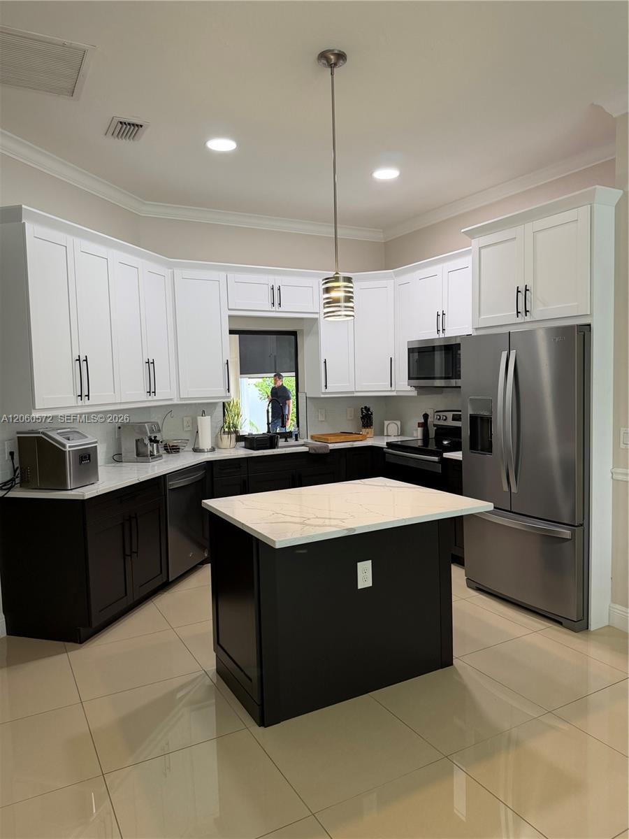 418 sw 19th Ter, Cape Coral FL 33991 photo 3