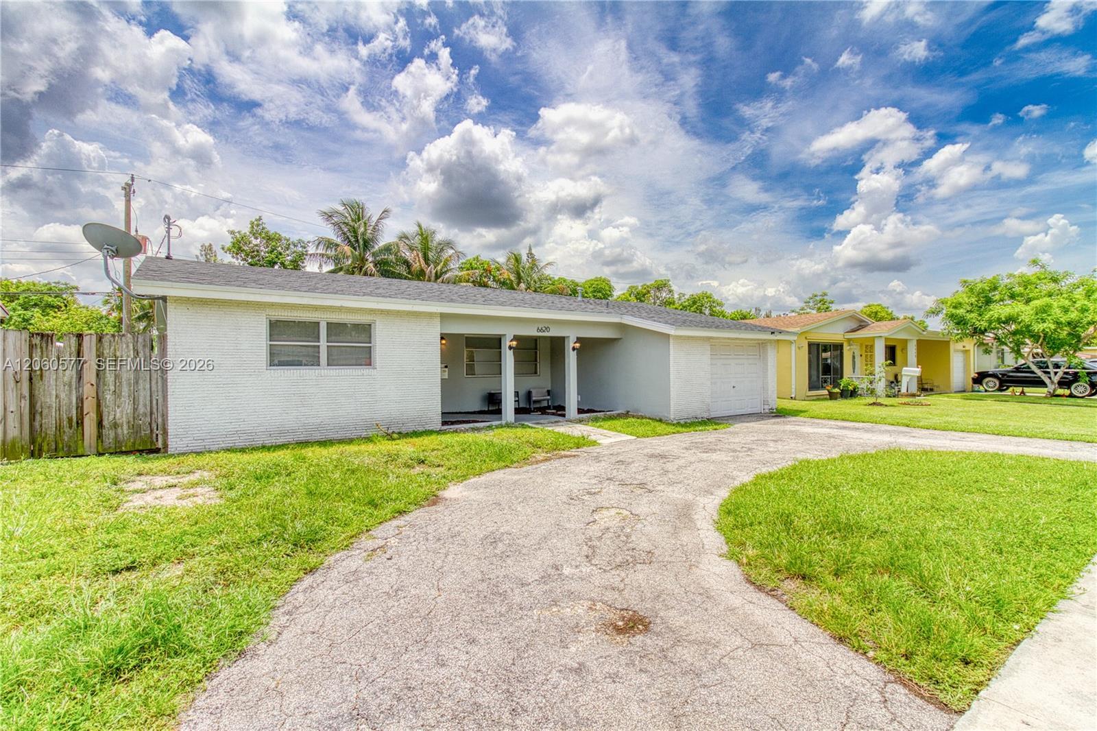 6620 NW 21st Ct, Sunrise FL 33313 photo 4