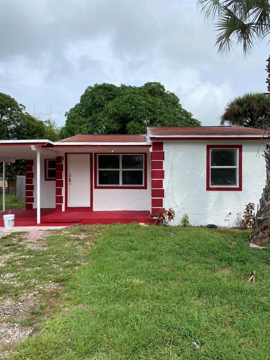 707 45TH Street, West Palm Beach FL 33407 photo 2