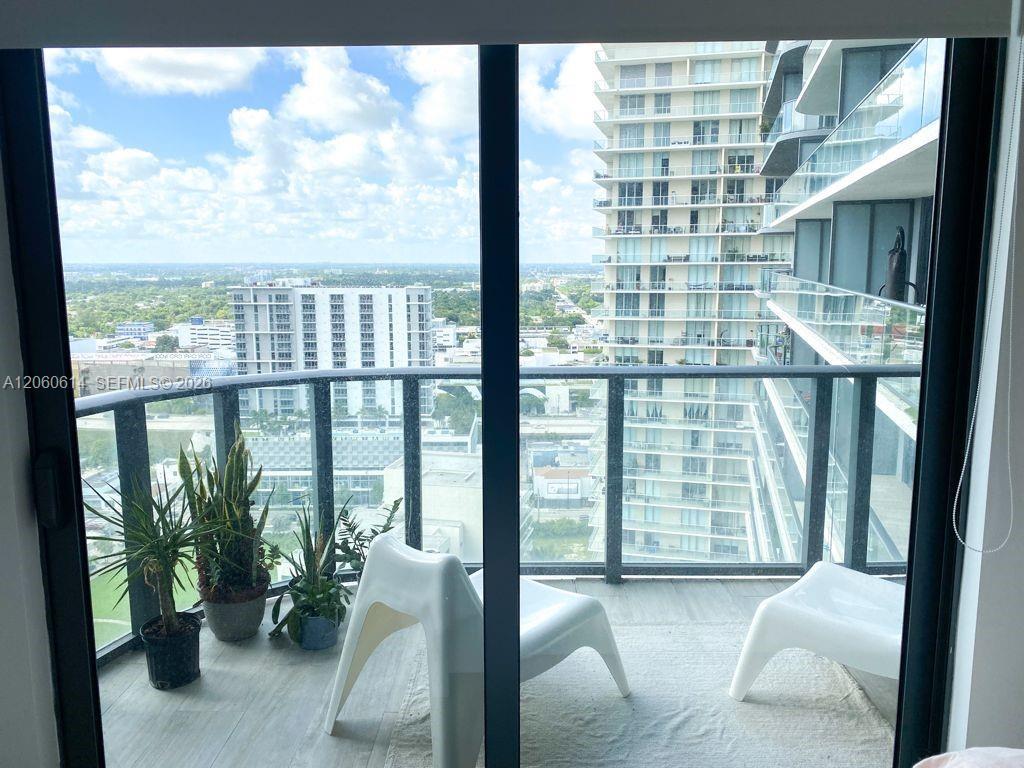 121 NE 34th St # 2415, Miami FL 33137 photo 3