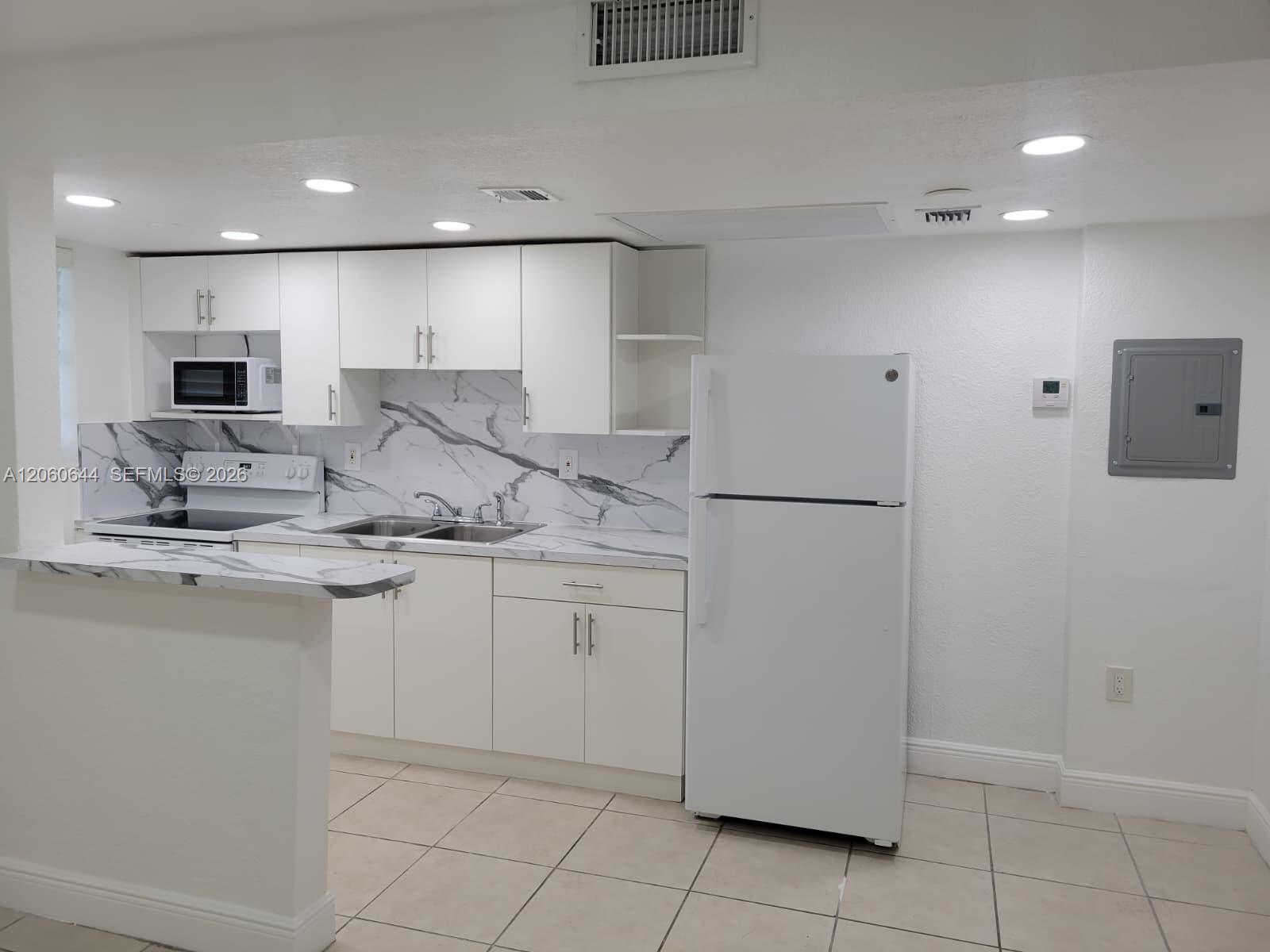 3901 SW 112th Ave # 50, Miami FL 33165 photo 2