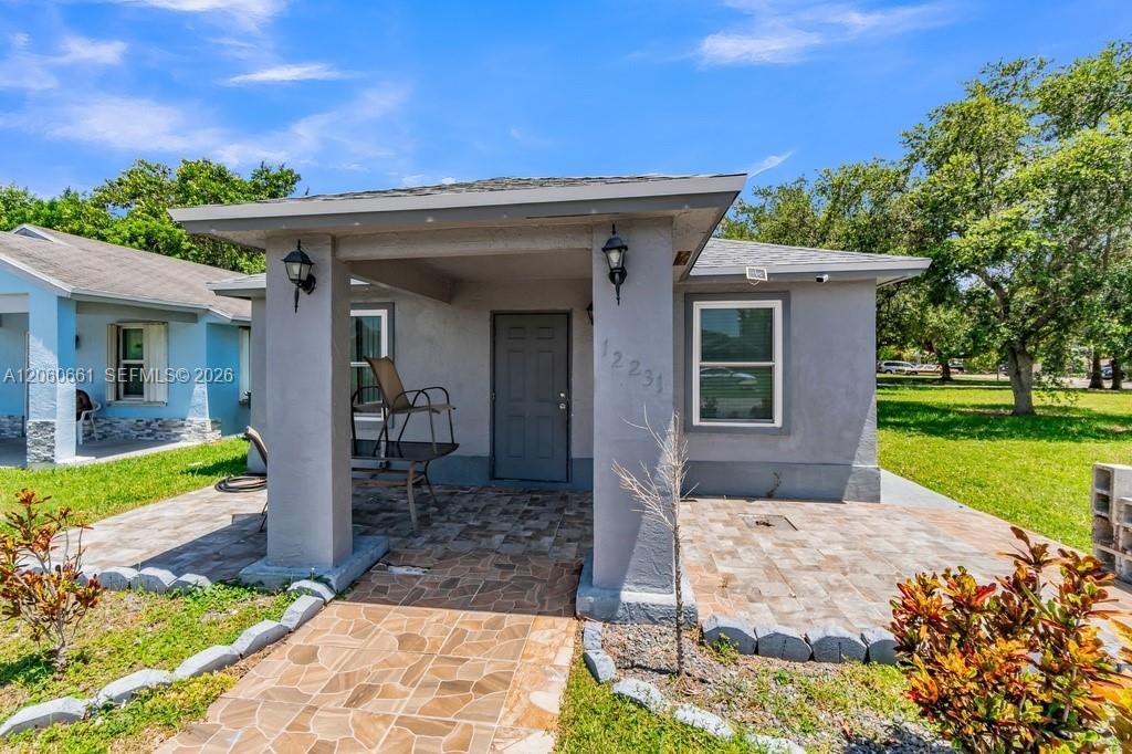 12231 SW 202nd St, Miami FL 33177 photo 2