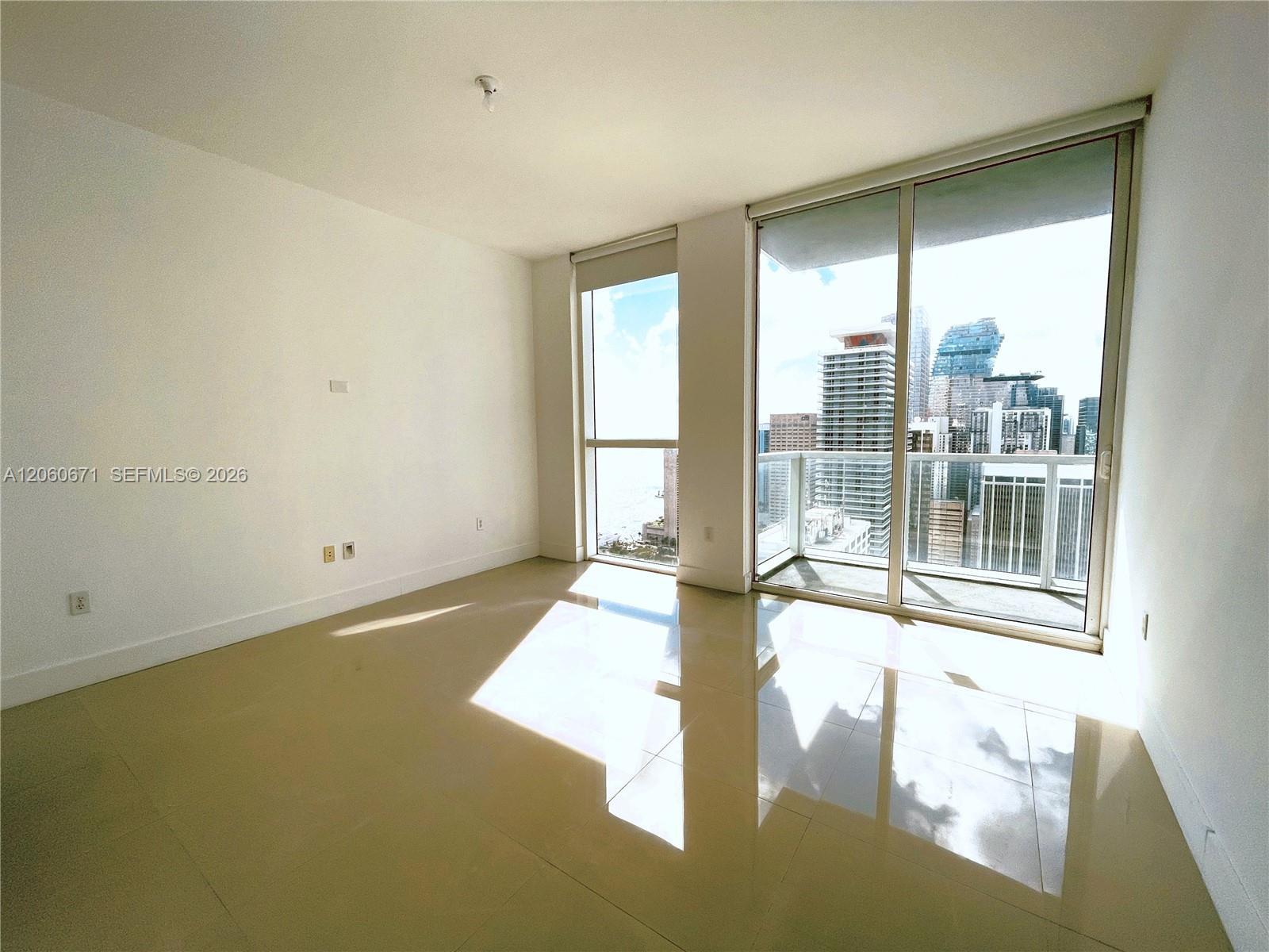 244 Biscayne Blvd # 4307, Miami FL 33132 photo 3