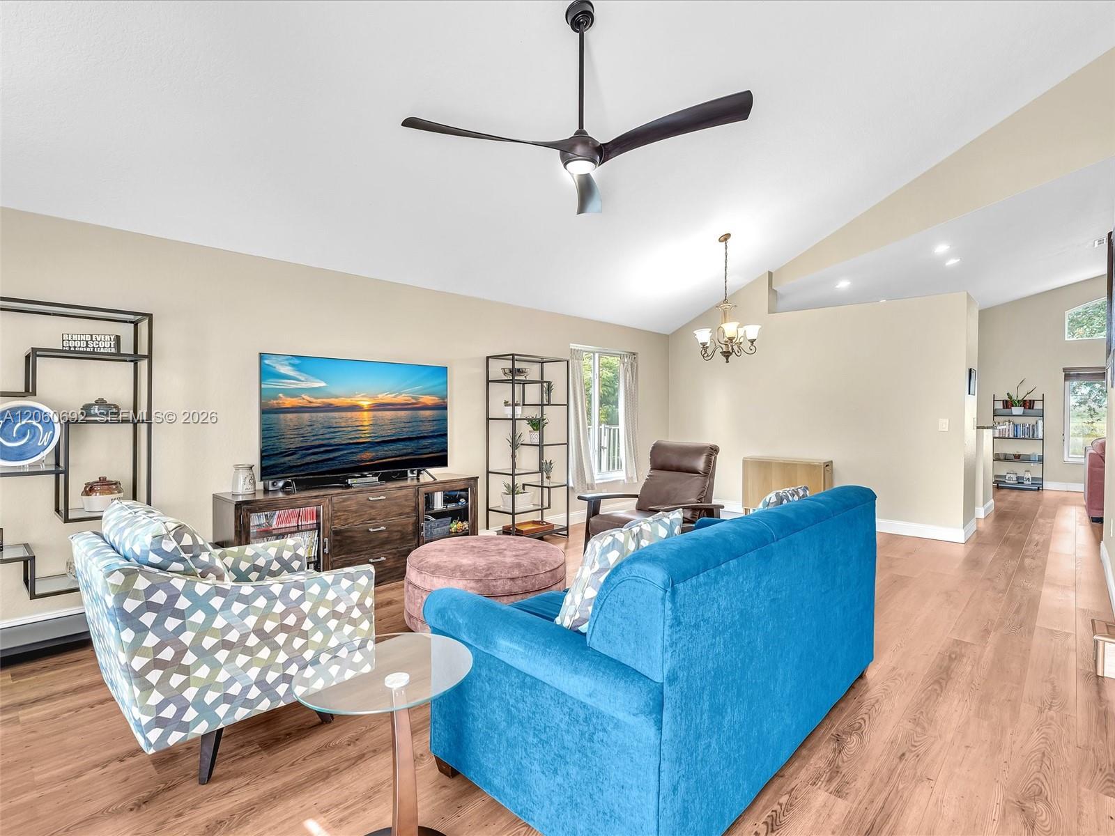 1208 NW 144th Ter, Pembroke Pines FL 33028 photo 4