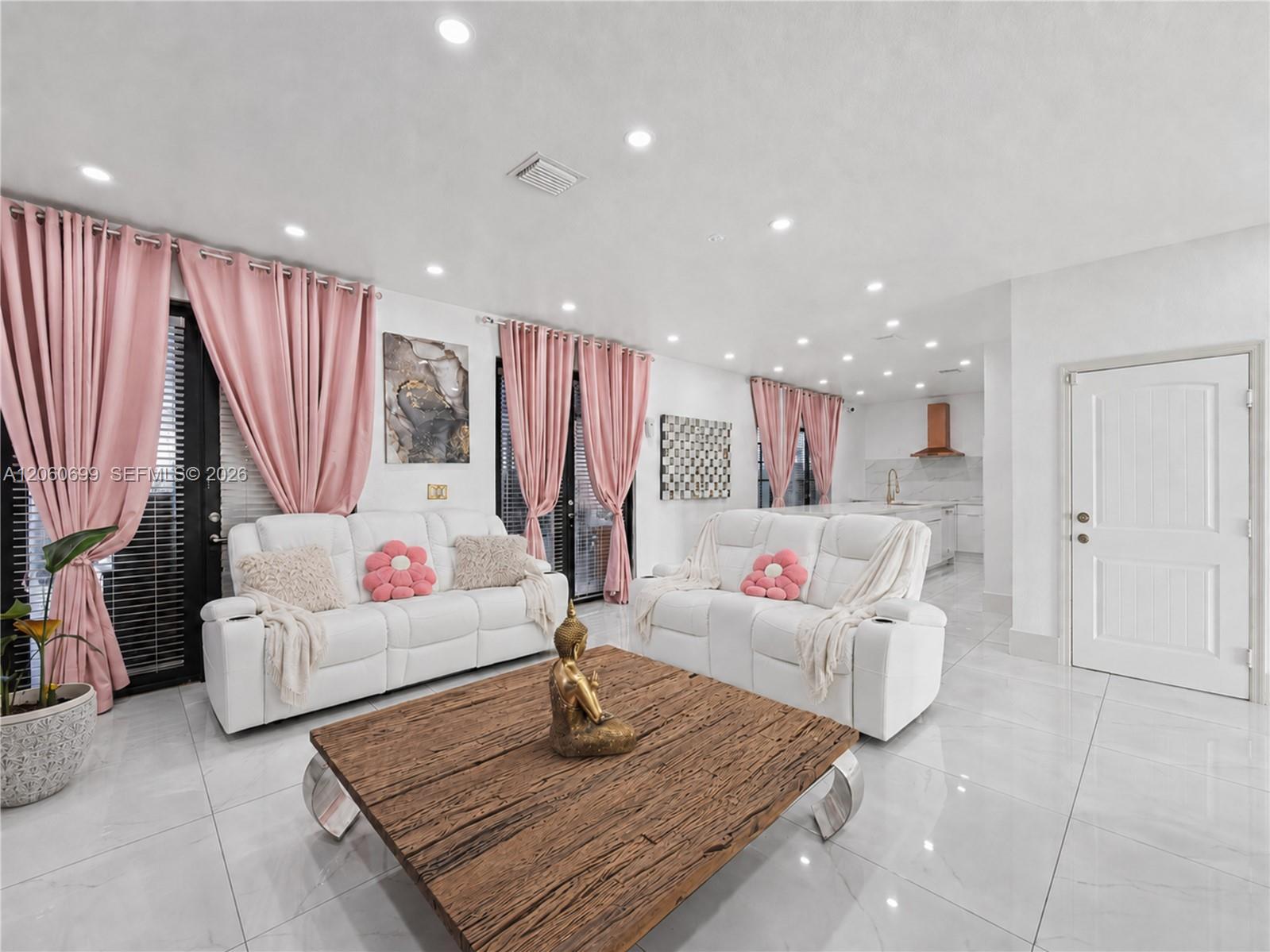 23010 SW 114th Path, Miami FL 33170 photo 4