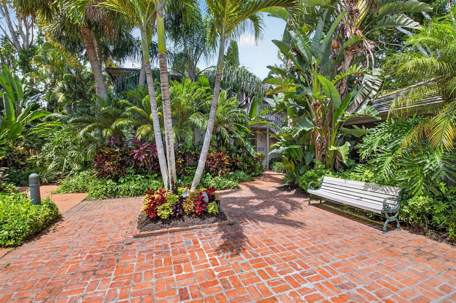 6957 Rain Forest Drive # U, Boca Raton FL 33434 photo 2