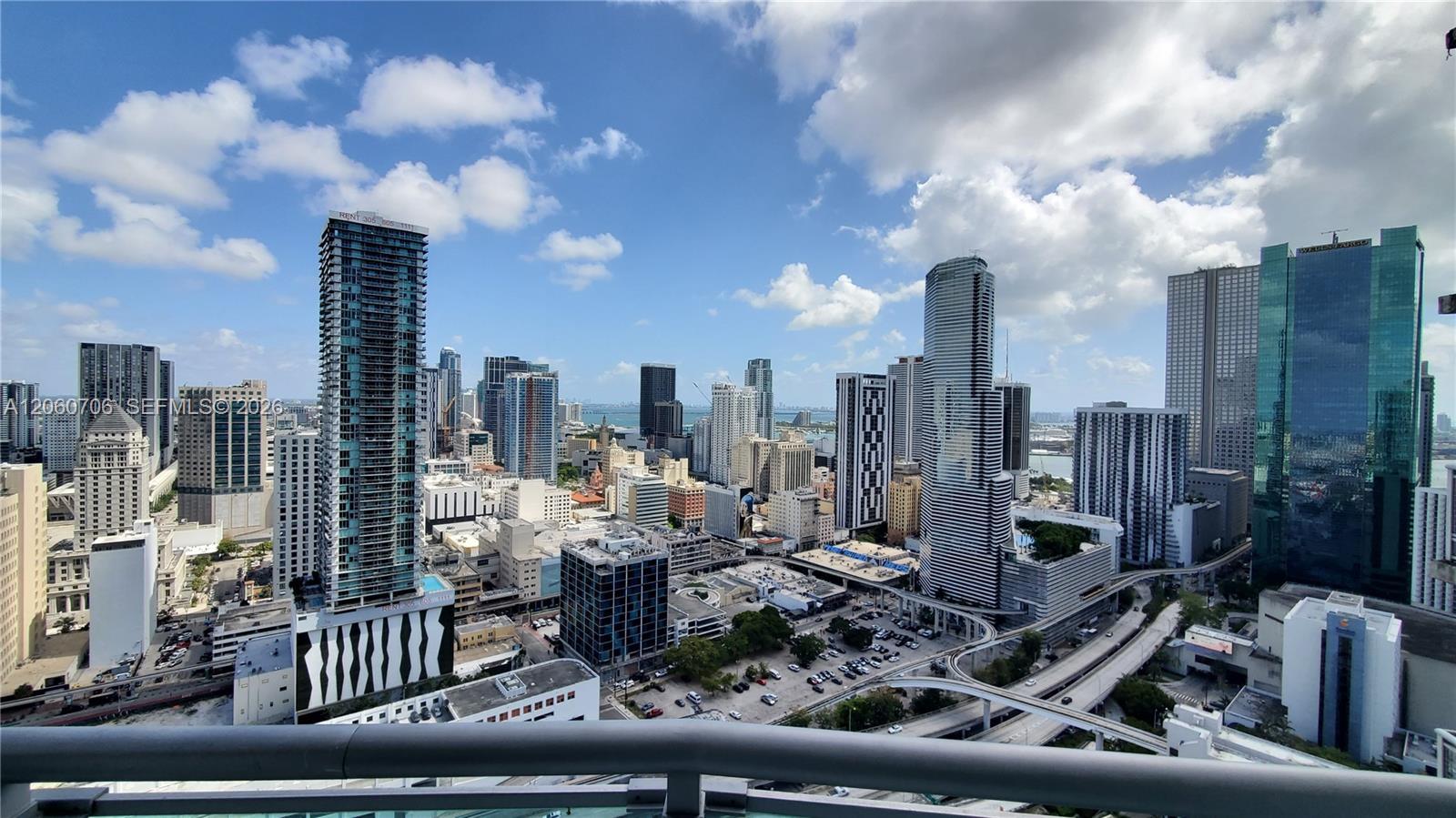350 S Miami Ave # 3713, Miami FL 33130 photo 3