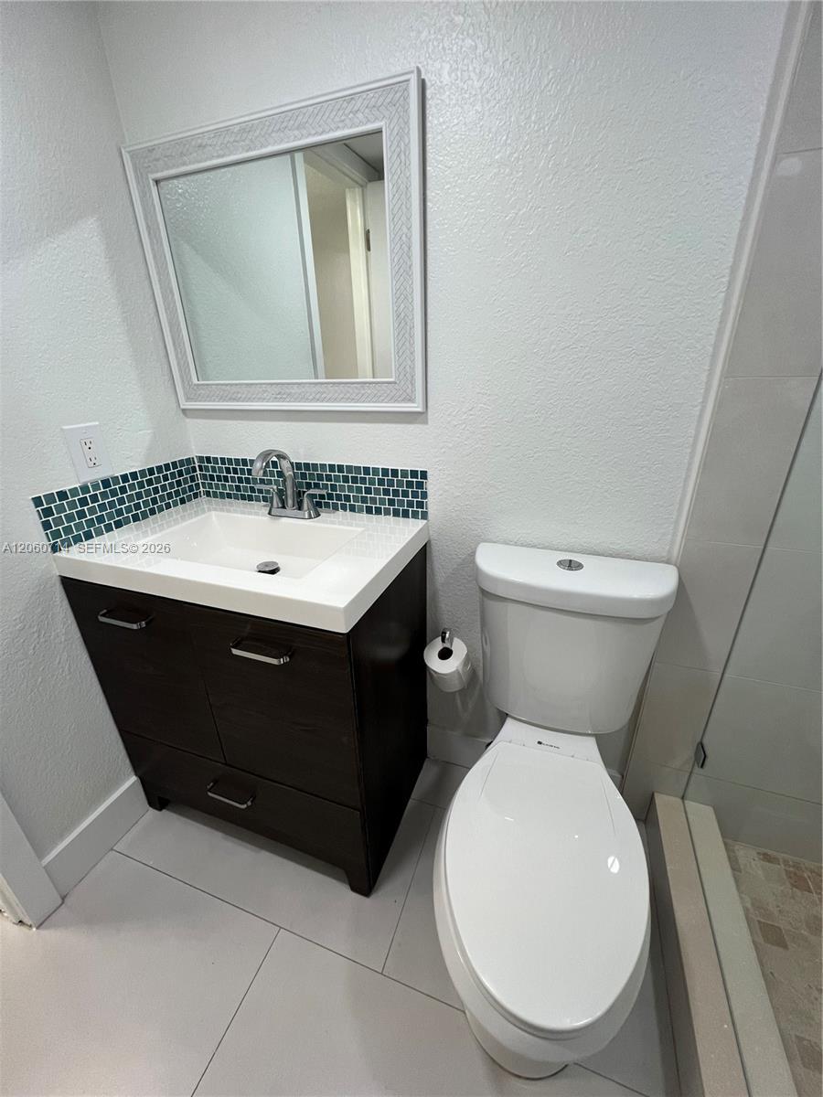 9520 SW 8th St # 118, Miami FL 33174 photo 5
