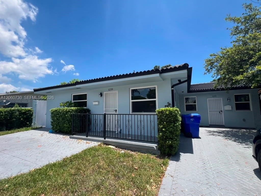 1239 SW 22nd Ave # 1241, Miami FL 33135