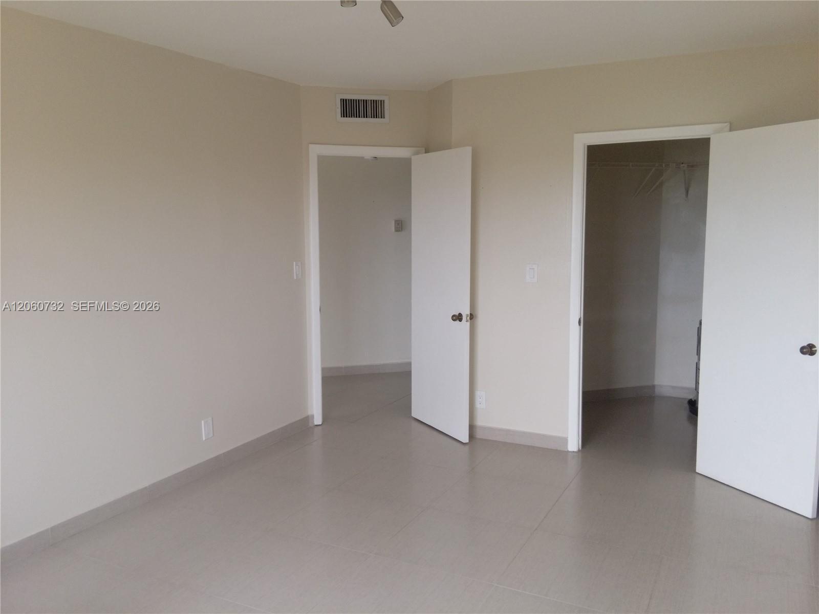 8290 Lake Dr # 510, Doral FL 33166 photo 4