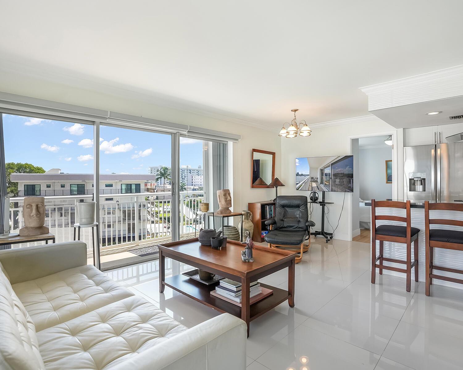 126 Golden Isles Drive # 52A, Hallandale Beach FL 33009 photo 5