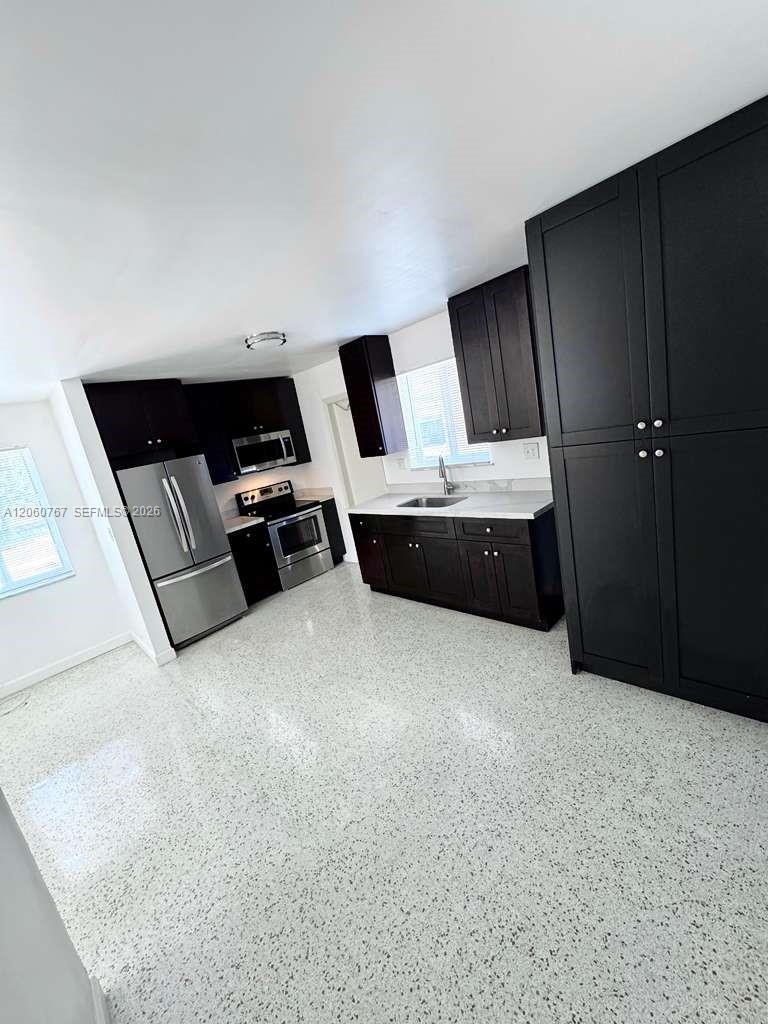 626 W 17th St # 626, Hialeah FL 33010 photo 4