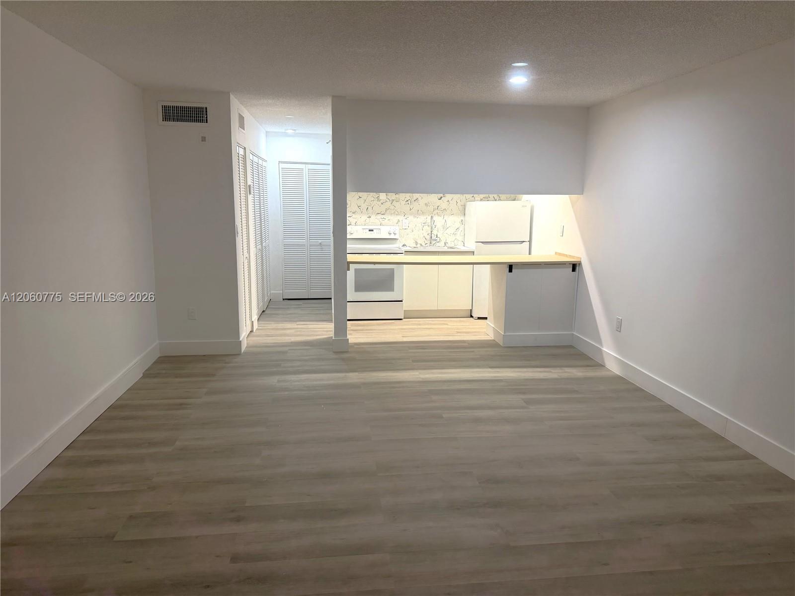 291 NW 177th St # 120, Miami Gardens FL 33169 photo 4