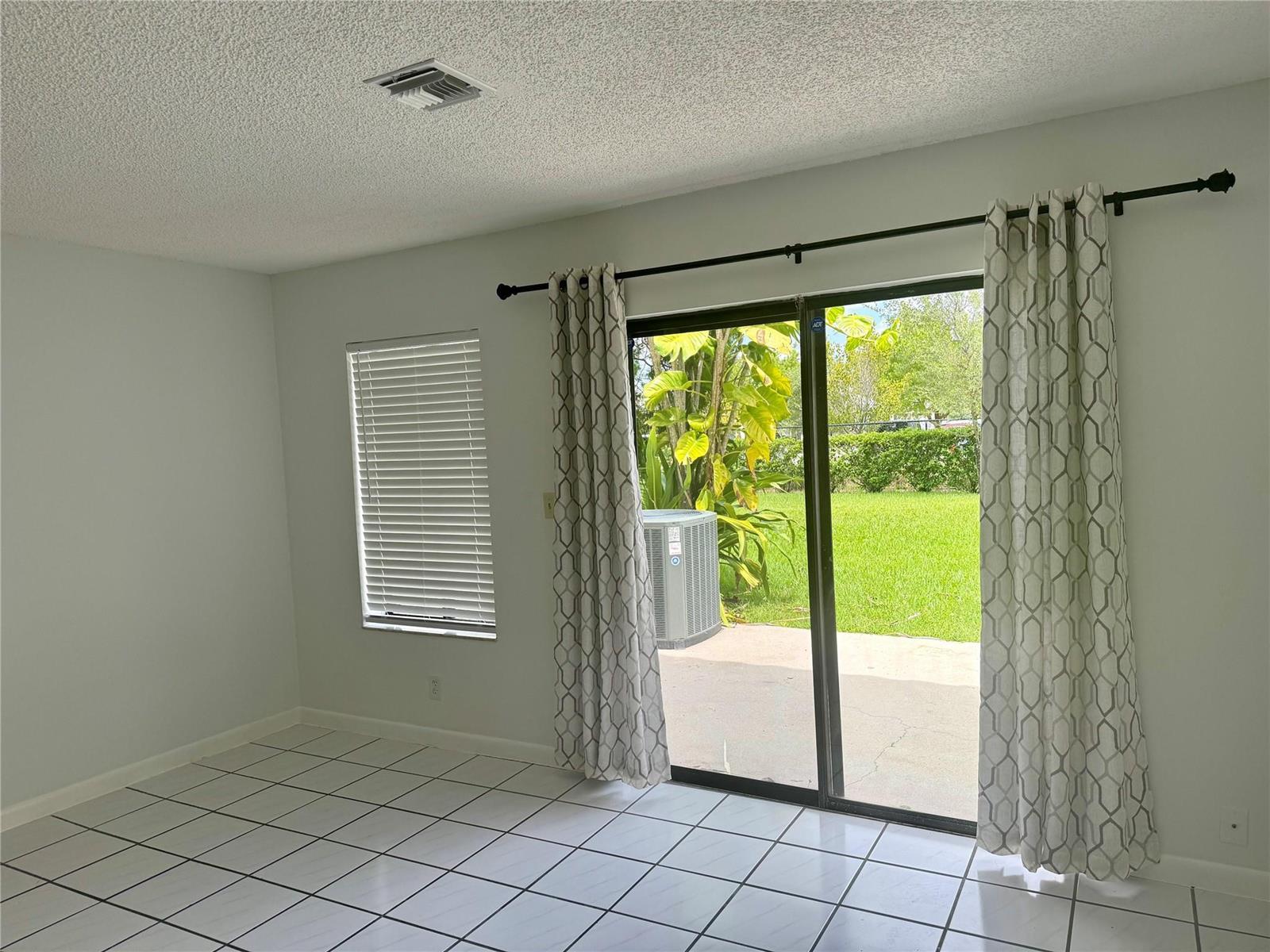 8807 NW 35th Street, Coral Springs FL 33065 photo 4