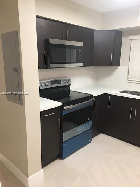 18330 Mediterranean Blvd # 23, Hialeah FL 33015 photo 5