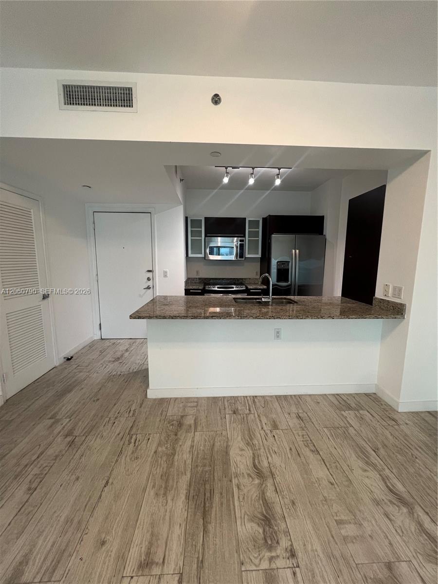 951 Brickell Ave # 2403, Miami FL 33131
