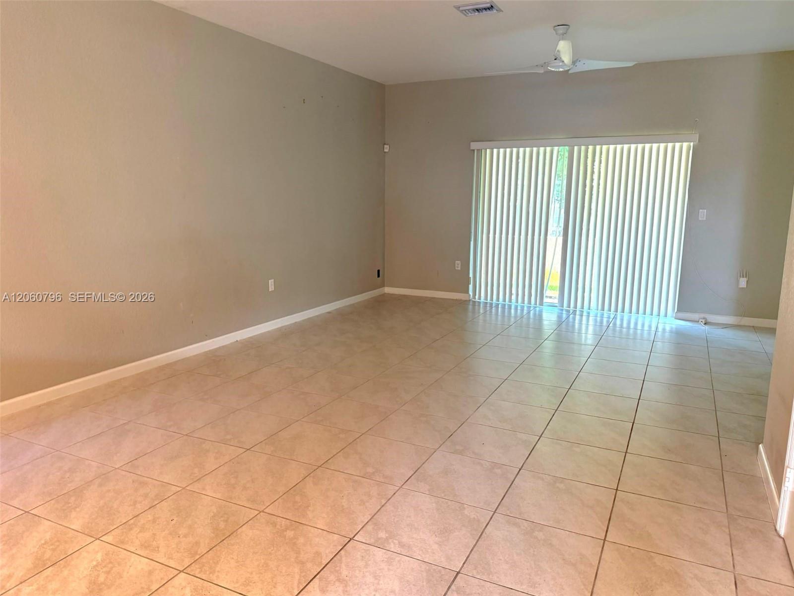 2800 NW 180th St # 2800, Miami Gardens FL 33056 photo 4