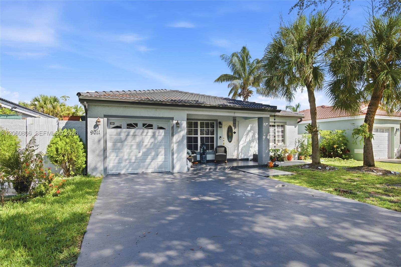 9011 NW 193rd Ter, Hialeah FL 33018 photo 4